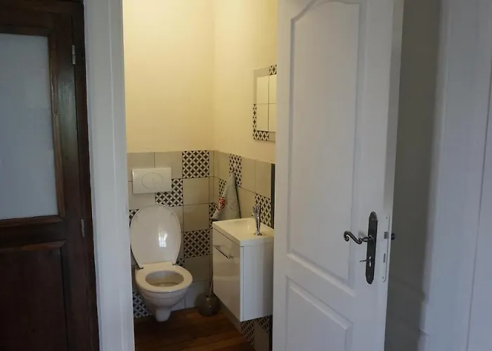 Des A 6 A St Hilaire Nyaraló